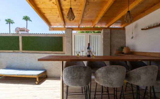 Bungalow reformado con terraza privada en Playa del Inglés