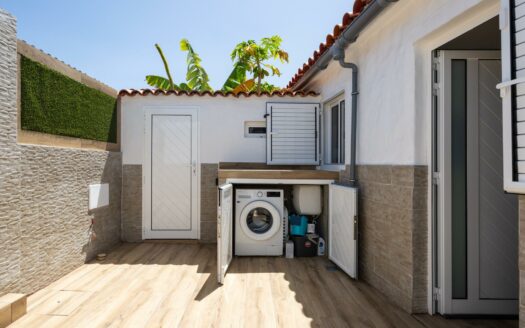 Bungalow reformado con terraza privada en Playa del Inglés