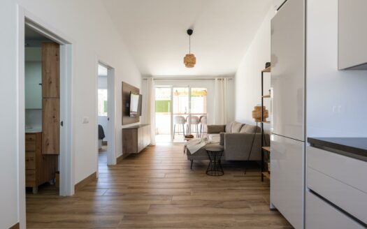 Bungalow reformado con terraza privada en Playa del Inglés
