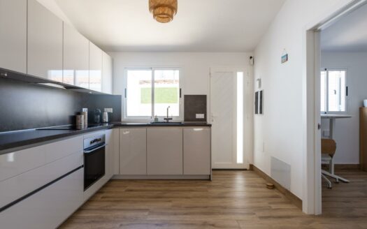 Bungalow reformado con terraza privada en Playa del Inglés