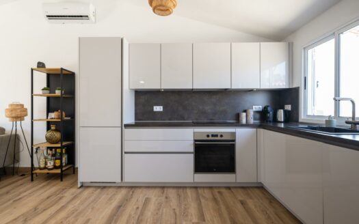 Bungalow reformado con terraza privada en Playa del Inglés