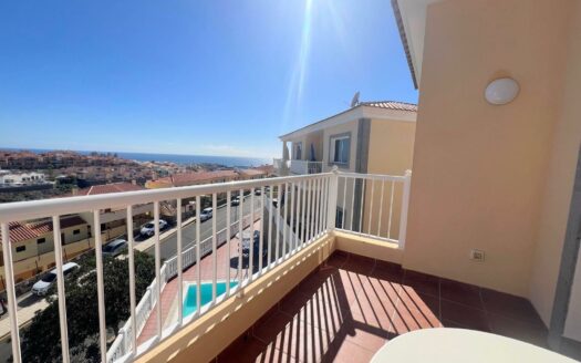 Apartamento con Balcón Privado y vistas al Atlántico, en Arguineguín