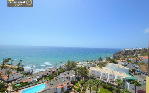 Se alquila apartamento con vistas y renovado en Playa del Águila.