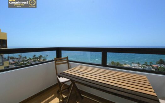 Se alquila apartamento con vistas y renovado en Playa del Águila.