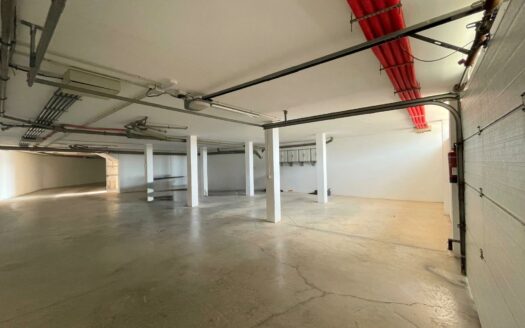 Exklusives Apartment mit Terrasse, Meerblick und beheiztem Pool in Loma 2