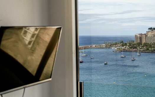 Una oportunidad excepcional en la planta 12 en primera línea de mar